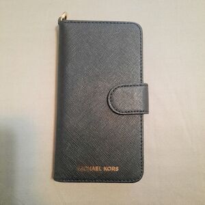 Michael Kors Follo Phone Casse/Wallet Black